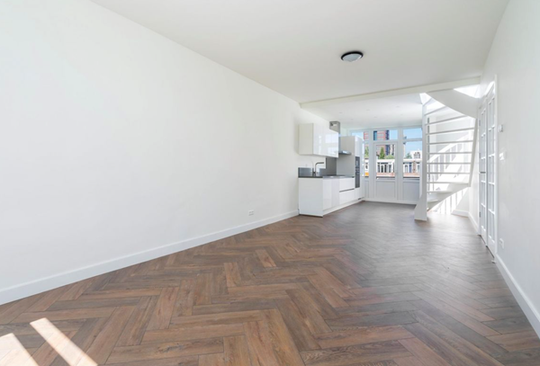 Medium property photo - Van Sevenbergestraat, 2274 PJ Voorburg